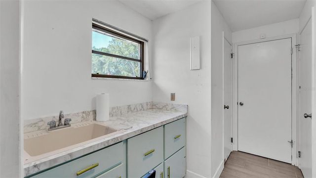 1433 ELLISON LANE, Lakeland, FL 33801