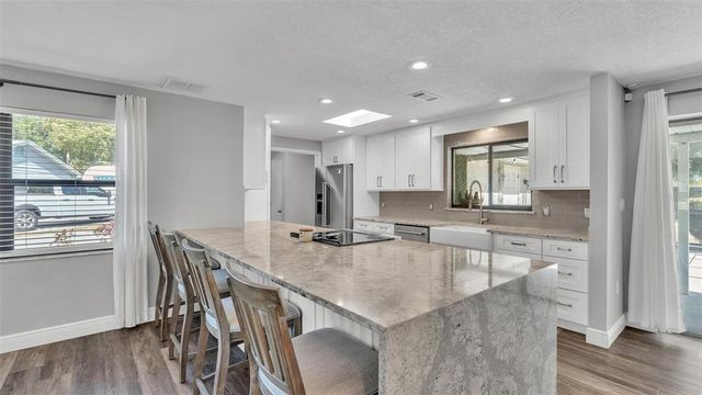 1433 ELLISON LANE, Lakeland, FL 33801