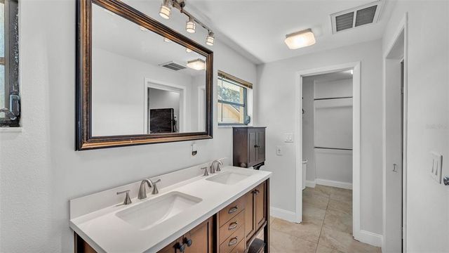 1433 ELLISON LANE, Lakeland, FL 33801