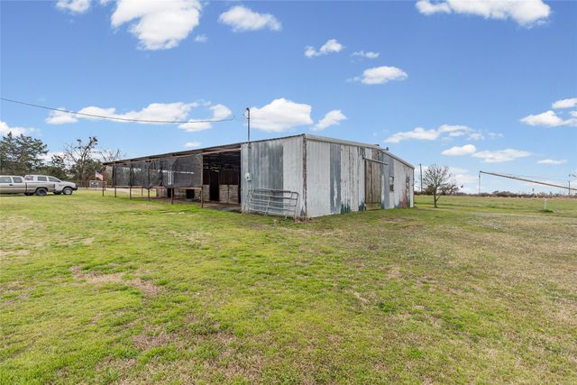 5156 County Road 3211, Lone Oak, TX 75453