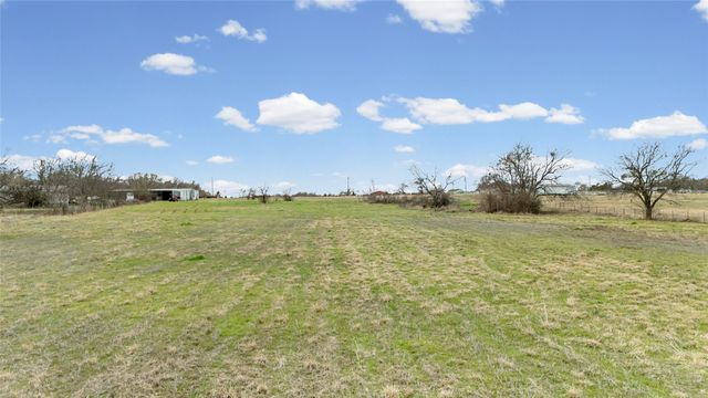 5156 County Road 3211, Lone Oak, TX 75453