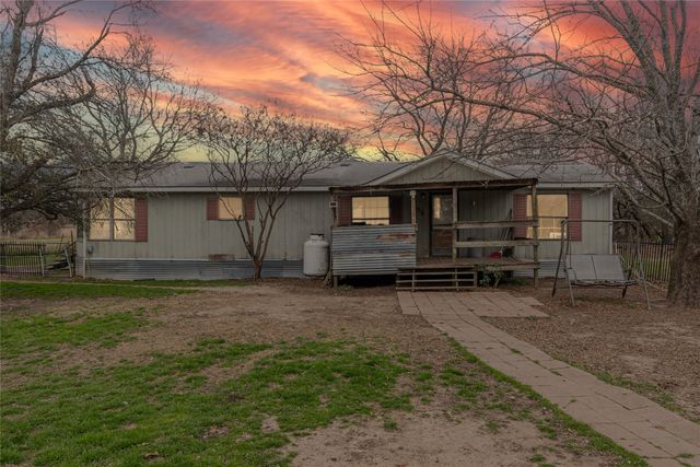 5156 County Road 3211, Lone Oak, TX 75453