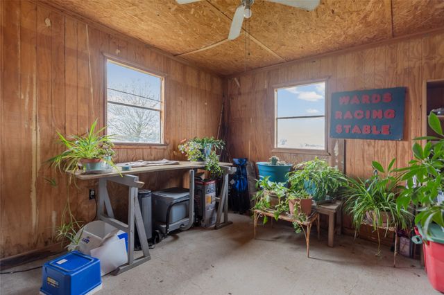 5156 County Road 3211, Lone Oak, TX 75453