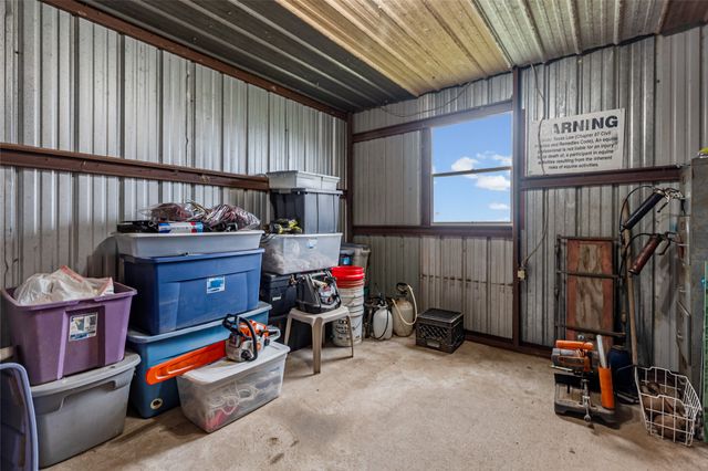 5156 County Road 3211, Lone Oak, TX 75453