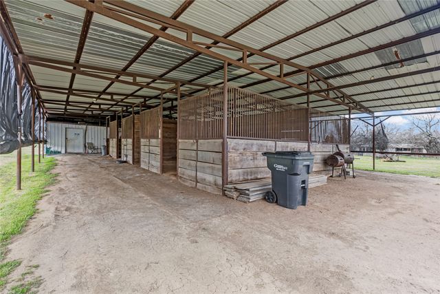 5156 County Road 3211, Lone Oak, TX 75453
