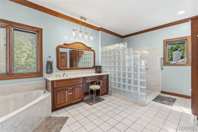 65 Ashford Place, Festus, MO 63028