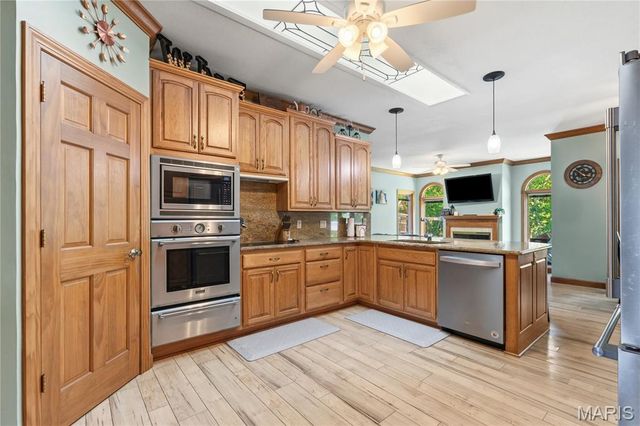 65 Ashford Place, Festus, MO 63028