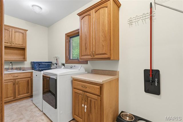 65 Ashford Place, Festus, MO 63028