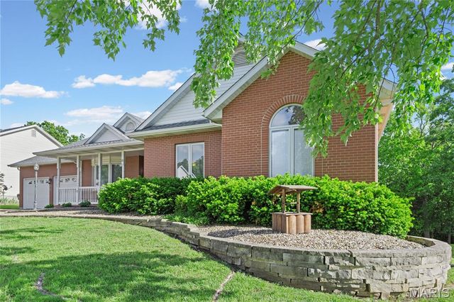 65 Ashford Place, Festus, MO 63028