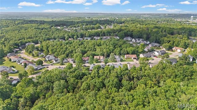 65 Ashford Place, Festus, MO 63028