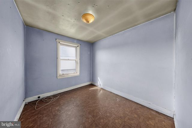908 E 16TH ST, Chester, PA 19013