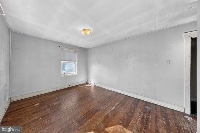 908 E 16TH ST, Chester, PA 19013