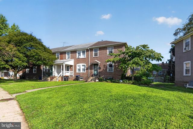 908 E 16TH ST, Chester, PA 19013