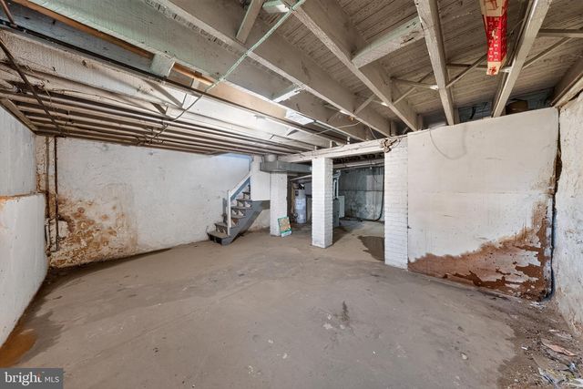 908 E 16TH ST, Chester, PA 19013