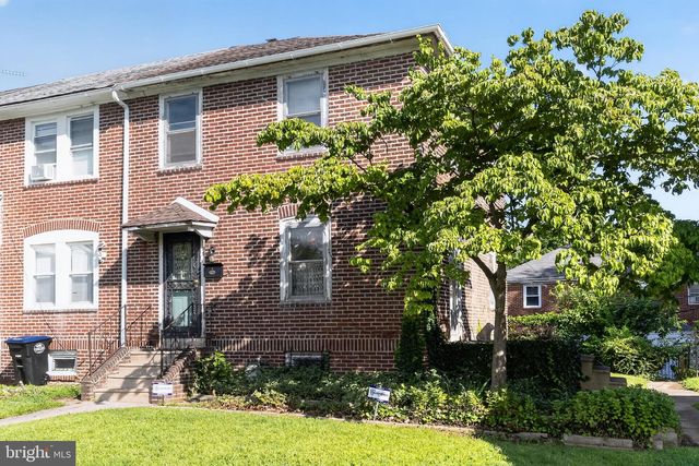 908 E 16TH ST, Chester, PA 19013