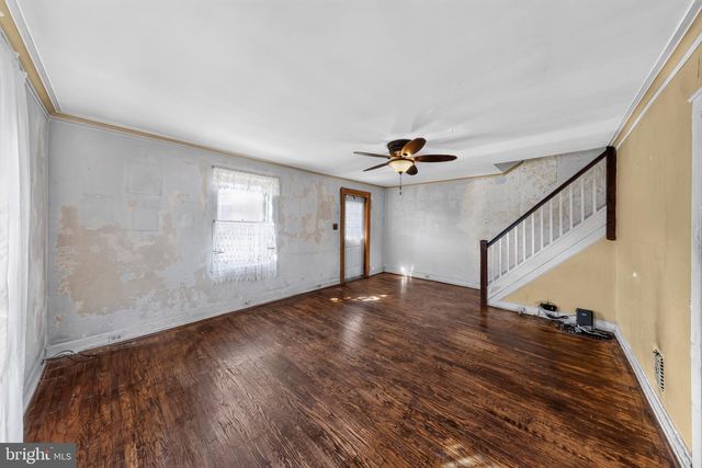 908 E 16TH ST, Chester, PA 19013