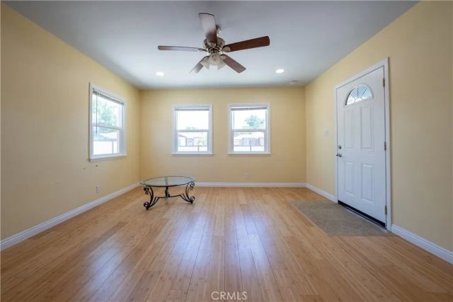 8017 Noble, Panorama City, CA 91402