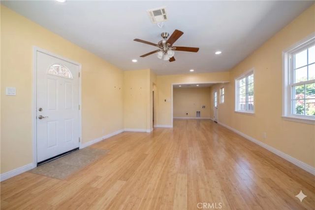 8017 Noble, Panorama City, CA 91402