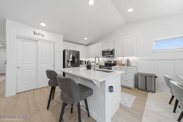 1447 N Mongeau ST, Post Falls, ID 83854