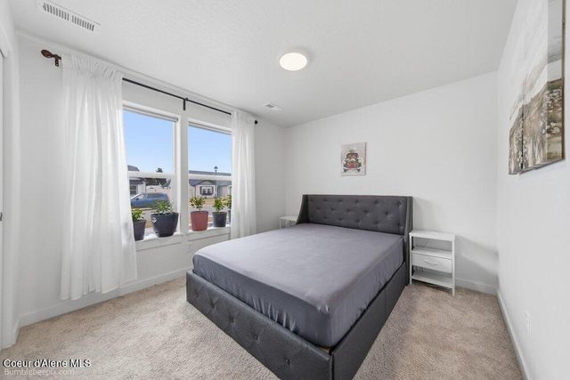 1447 N Mongeau ST, Post Falls, ID 83854