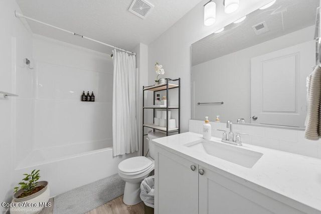 1447 N Mongeau ST, Post Falls, ID 83854