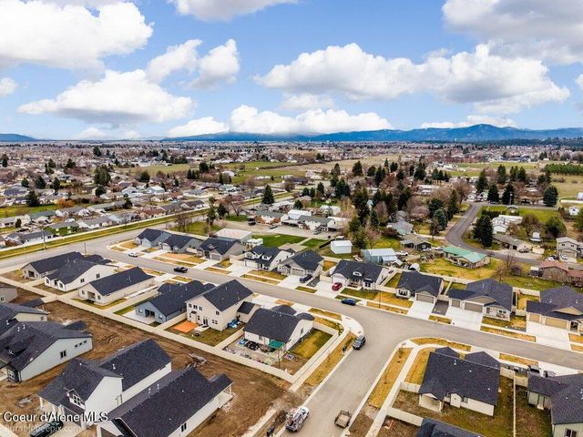 1447 N Mongeau ST, Post Falls, ID 83854