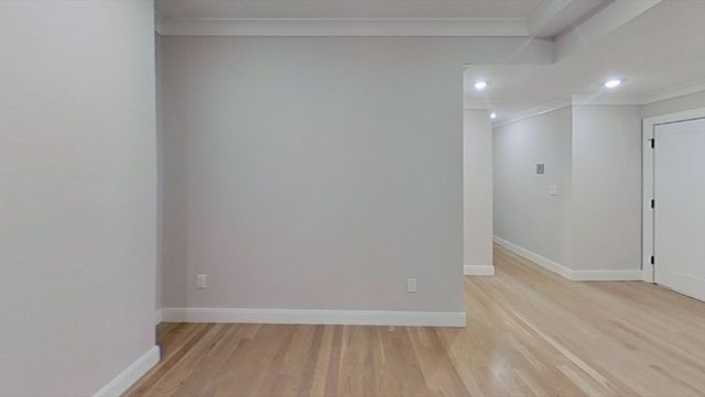 4 7 Englewood Ave, Boston, MA 02135