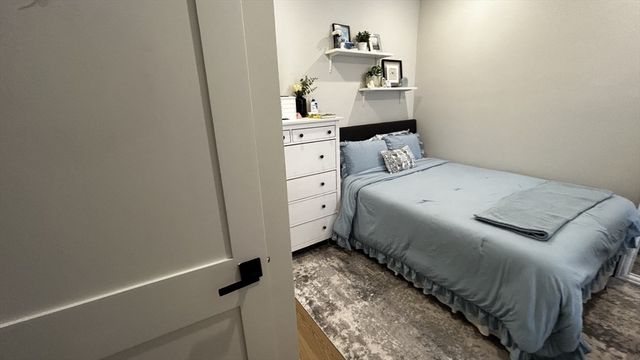 4 7 Englewood Ave, Boston, MA 02135