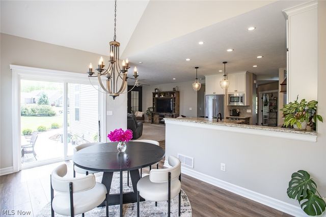 4055 Deer Lake Drive, Medina, OH 44256