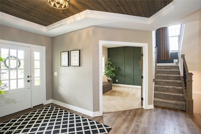 4055 Deer Lake Drive, Medina, OH 44256
