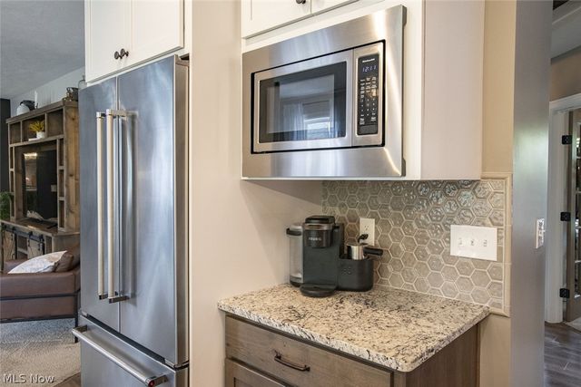 4055 Deer Lake Drive, Medina, OH 44256