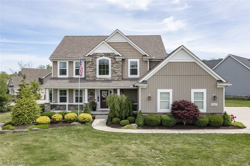 4055 Deer Lake Drive, Medina, OH 44256
