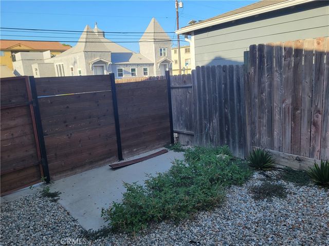 2828 E 10th, Long Beach, CA 90804