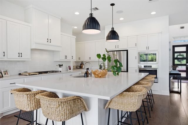 11609 Lake Stone DR 71, Austin, TX 78738