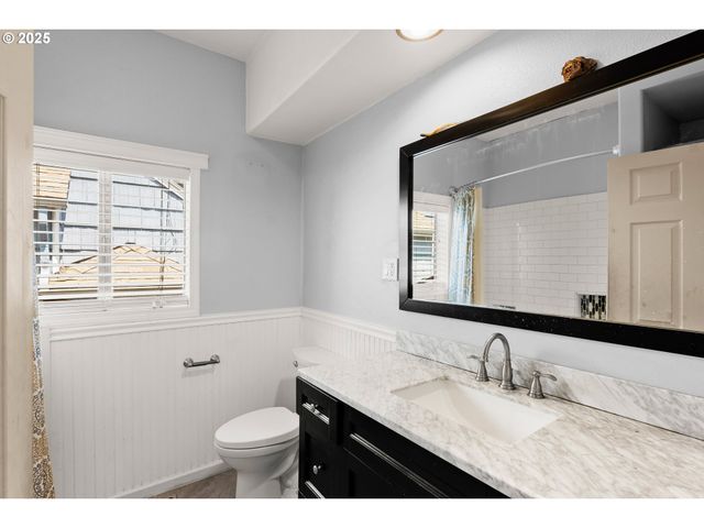 2906 Ne 57TH Ave, Portland, OR 97213