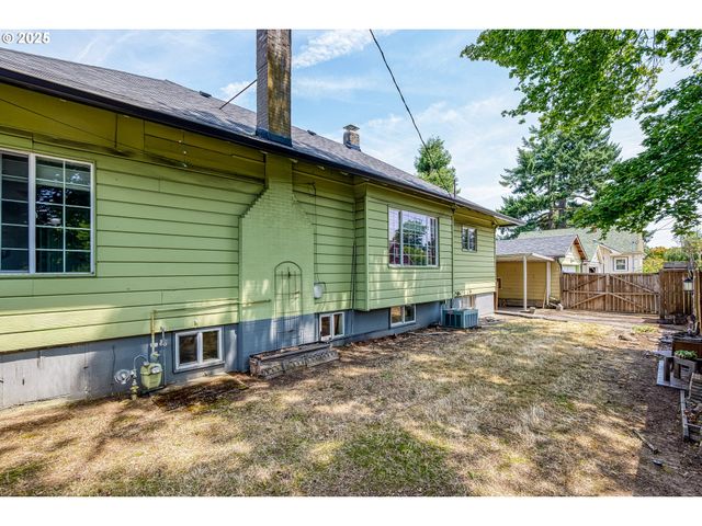 2906 Ne 57TH Ave, Portland, OR 97213