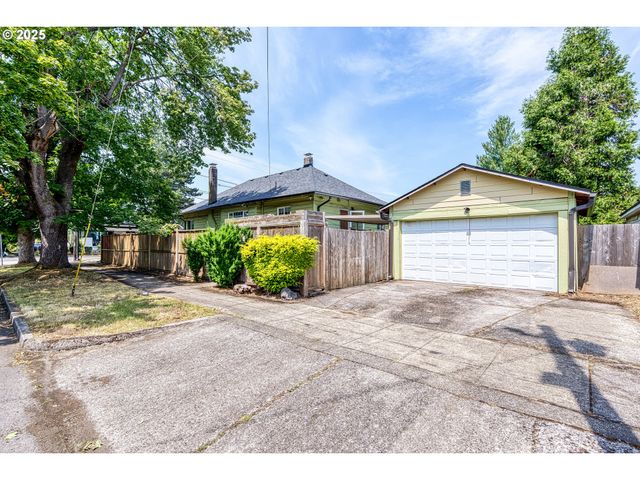 2906 Ne 57TH Ave, Portland, OR 97213