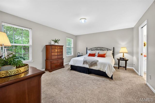1009 Marions Cove Drive, Lake St Louis, MO 63367