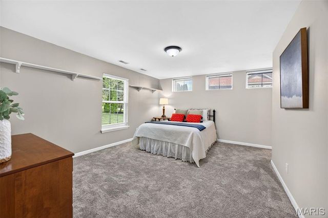 1009 Marions Cove Drive, Lake St Louis, MO 63367