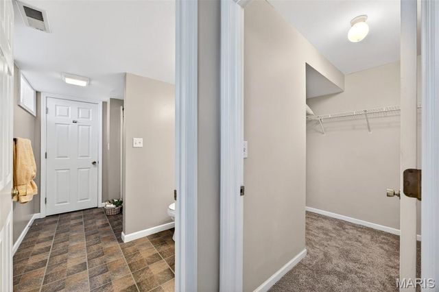 1009 Marions Cove Drive, Lake St Louis, MO 63367