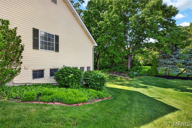1009 Marions Cove Drive, Lake St Louis, MO 63367