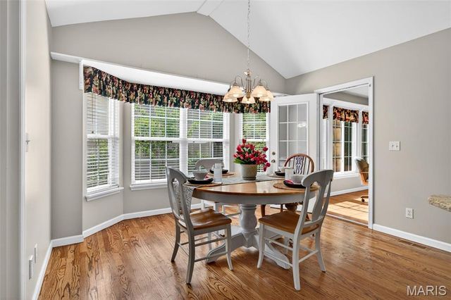 1009 Marions Cove Drive, Lake St Louis, MO 63367
