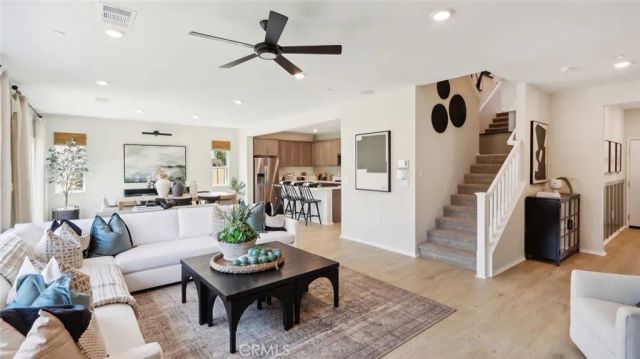 30597 Camino Placer, Winchester, CA 92596