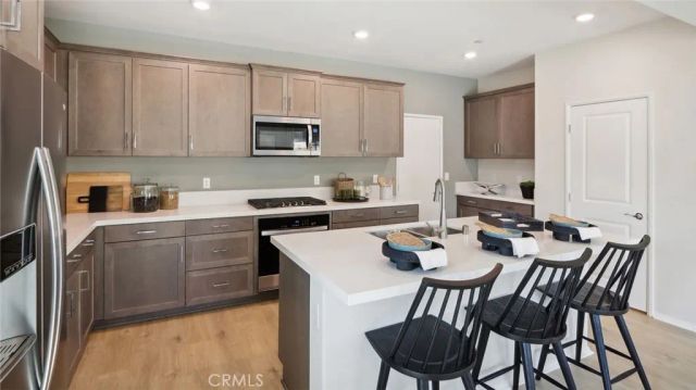 30597 Camino Placer, Winchester, CA 92596
