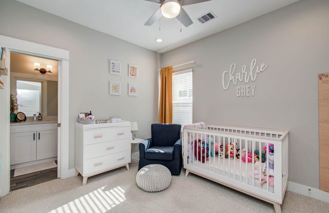 1221 W Tidwell Road, Houston, TX 77091