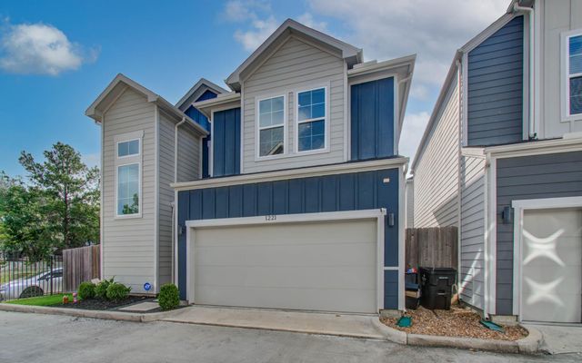 1221 W Tidwell Road, Houston, TX 77091