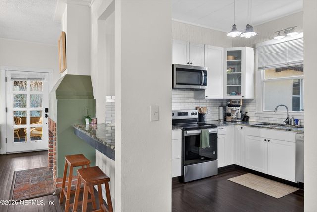 1903 DEWEY Place, Jacksonville, FL 32207