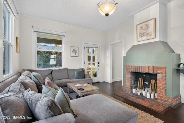 1903 DEWEY Place, Jacksonville, FL 32207