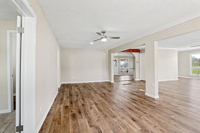 234 W Central St, Greenwich, KS 67055