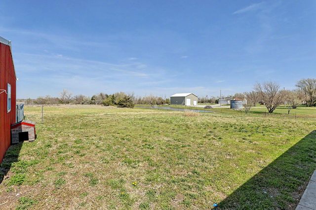 234 W Central St, Greenwich, KS 67055